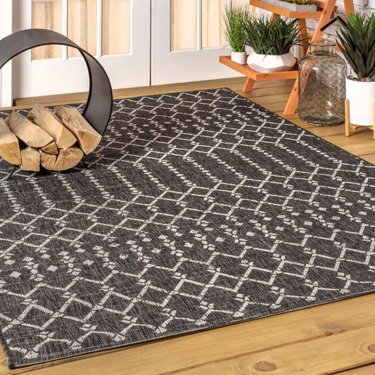 10' X 14' Black And Gray Trellis Indoor Outdoor Area Rug
