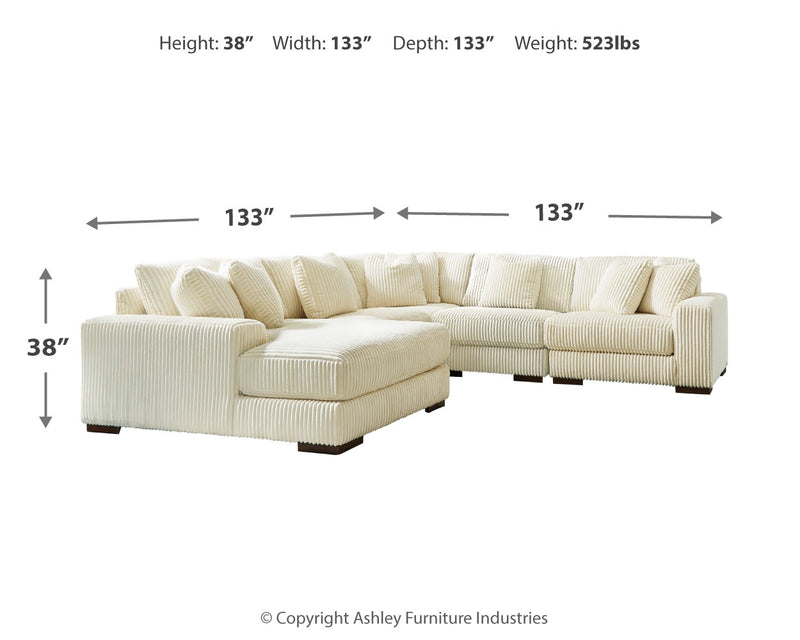 Lindyn Sectional