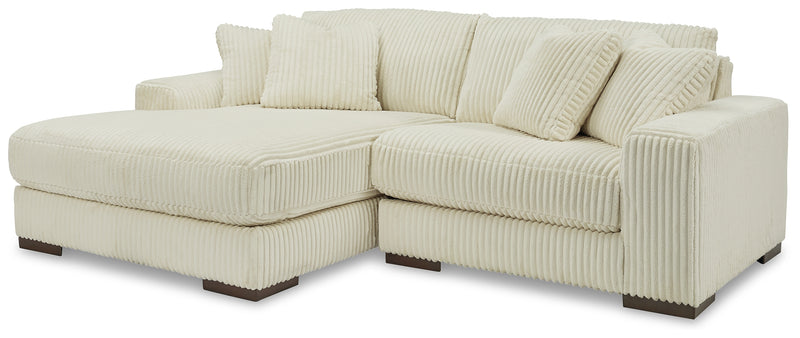 Lindyn Sectional