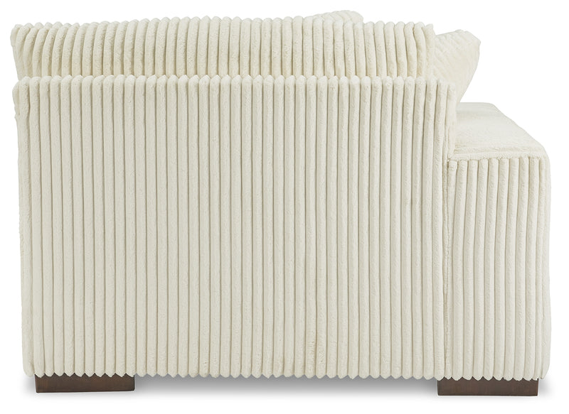 Lindyn Sectional