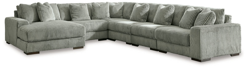 Lindyn Sectional