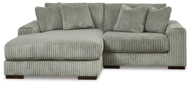 Lindyn Sectional