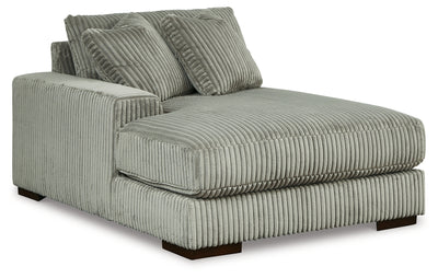 Lindyn Sectional