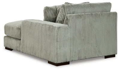 Lindyn Sectional