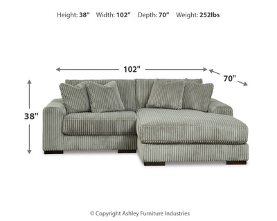 Lindyn Sectional