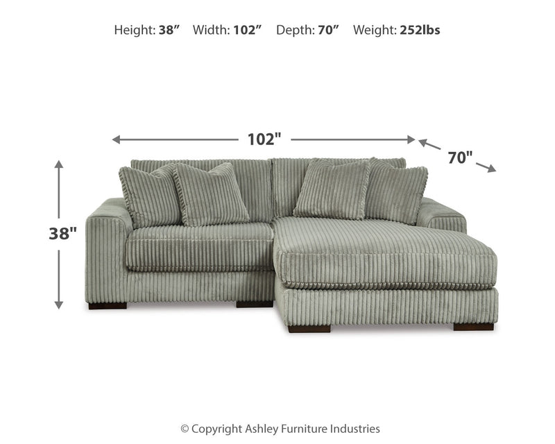 Lindyn Sectional