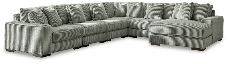 Lindyn Sectional