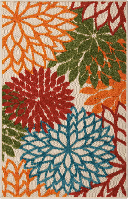 3' X 4' Green And Ivory Indoor Outdoor Area Rug