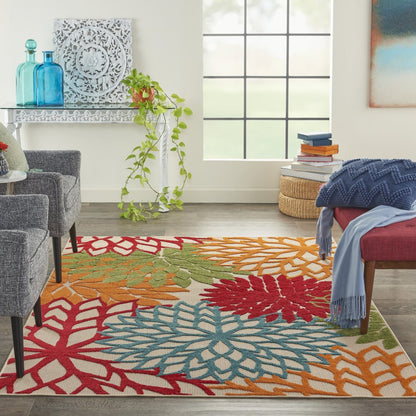 3' X 4' Green And Ivory Indoor Outdoor Area Rug