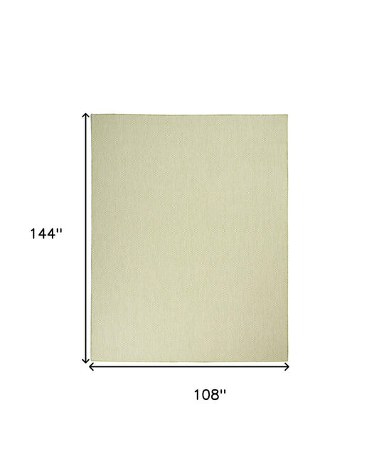 9' X 12' Green And Ivory Indoor Outdoor Area Rug
