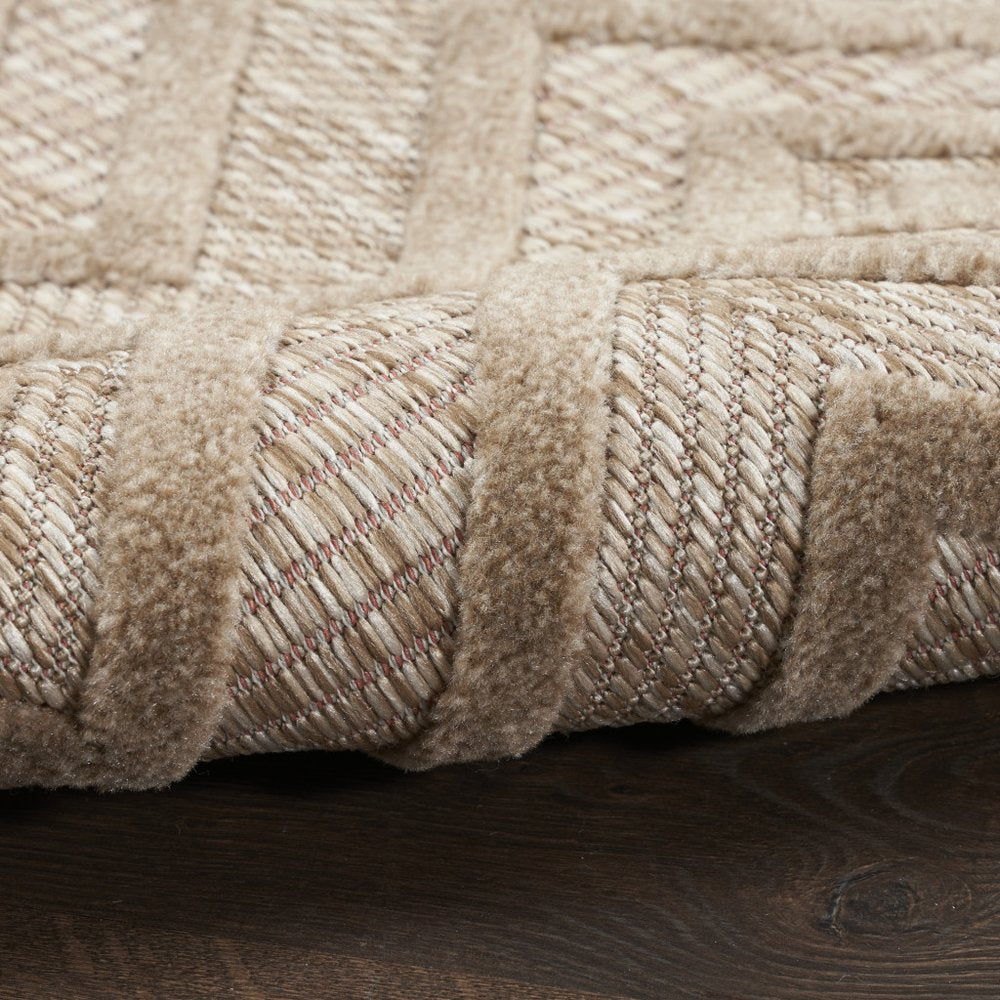 8' X 10' Beige Indoor Outdoor Area Rug