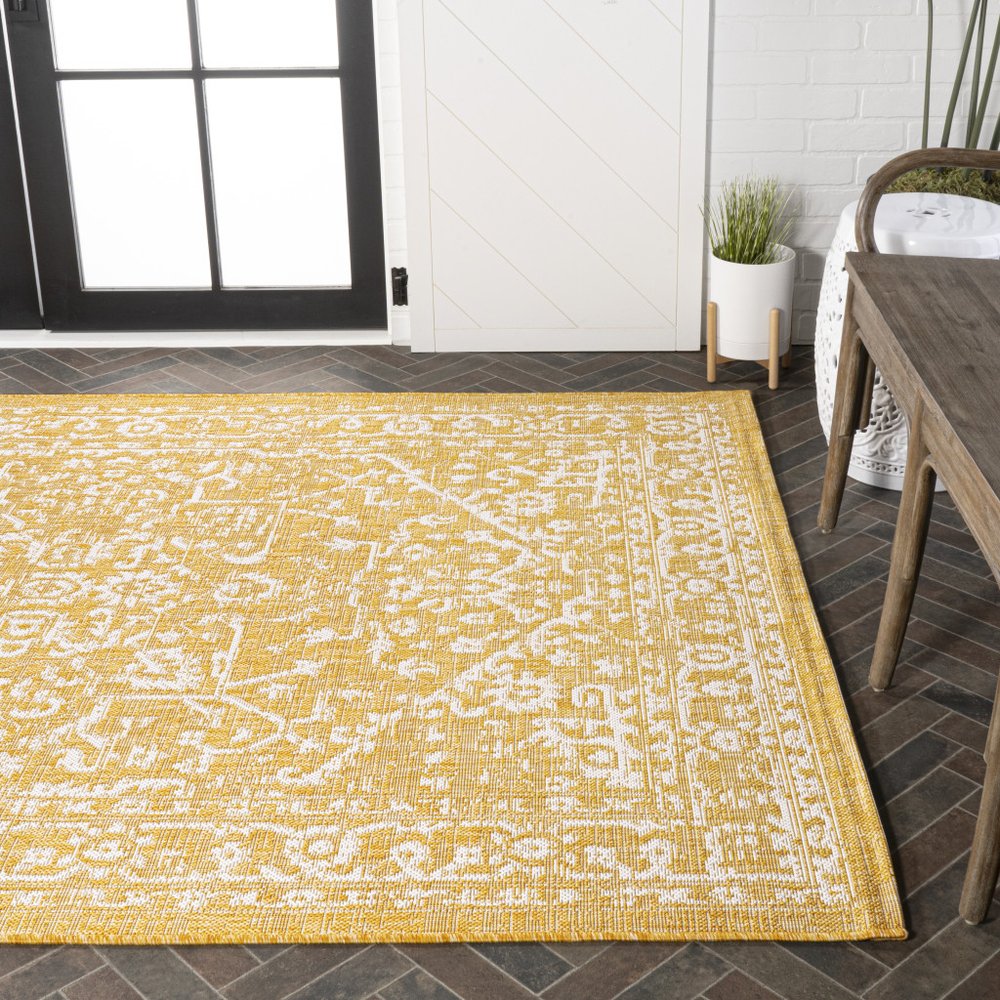9' X 12' Yellow And Cream Medallion Indoor Outdoor Area Rug