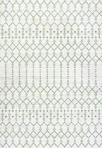 5' X 8' Green And Ivory Trellis Indoor Outdoor Area Rug