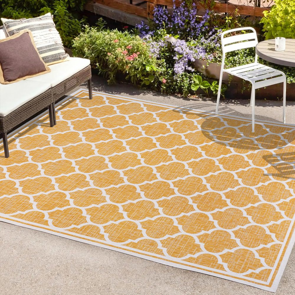 9' X 12' Yellow And Cream Geometric Indoor Outdoor Area Rug