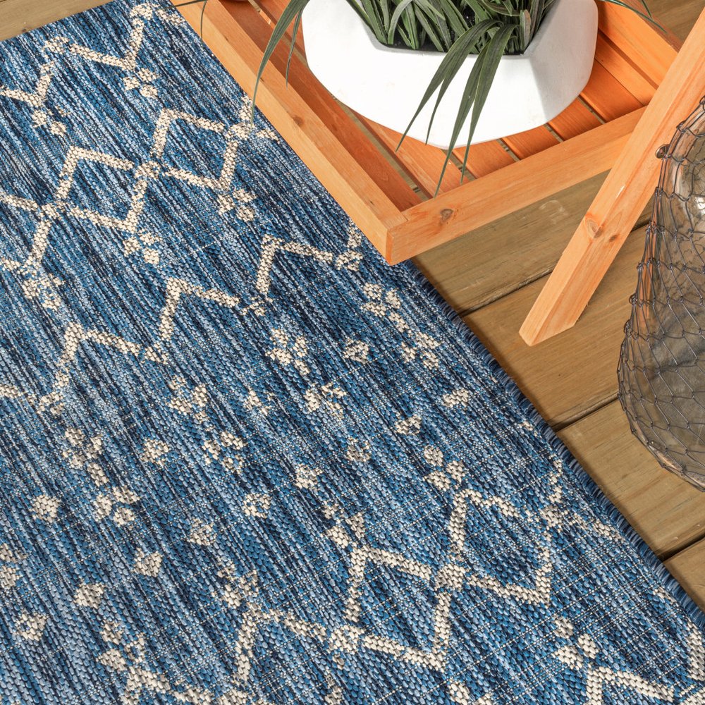 3' Navy Blue And Light Gray Square Trellis Indoor Outdoor Area Rug
