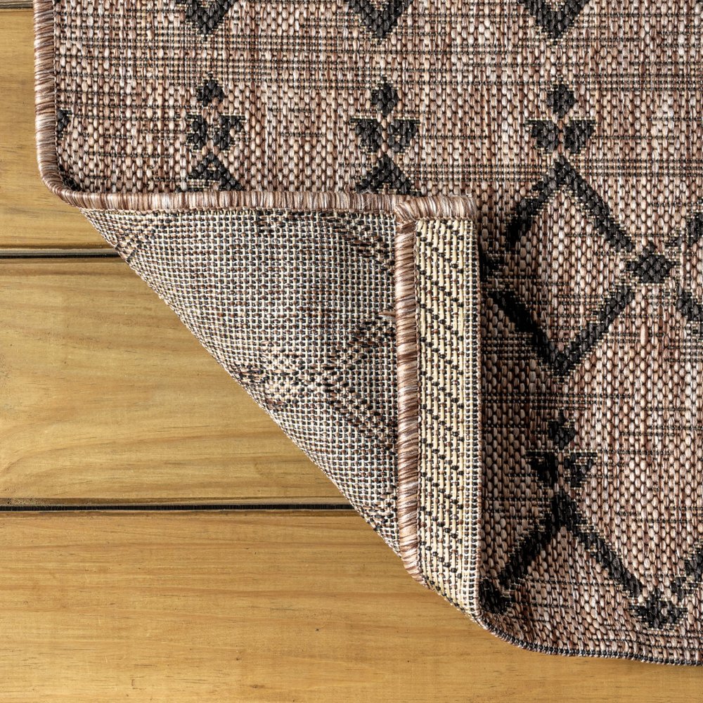 3' Natural And Black Square Trellis Indoor Outdoor Area Rug