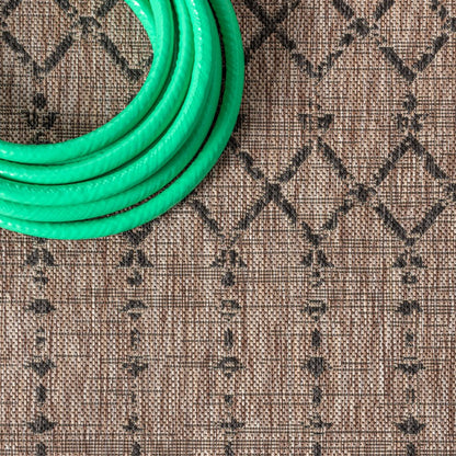 3' Natural And Black Square Trellis Indoor Outdoor Area Rug