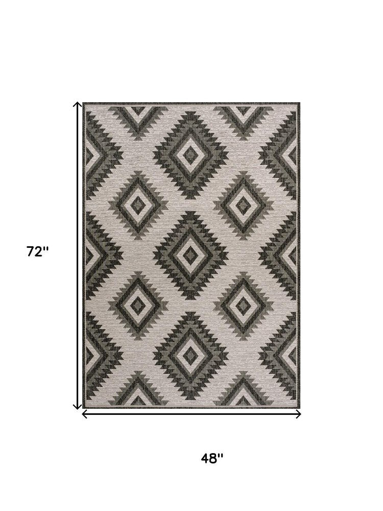 4' X 6' Black And Cream Moroccan Indoor Outdoor Area Rug