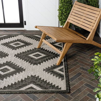 4' X 6' Black And Cream Moroccan Indoor Outdoor Area Rug