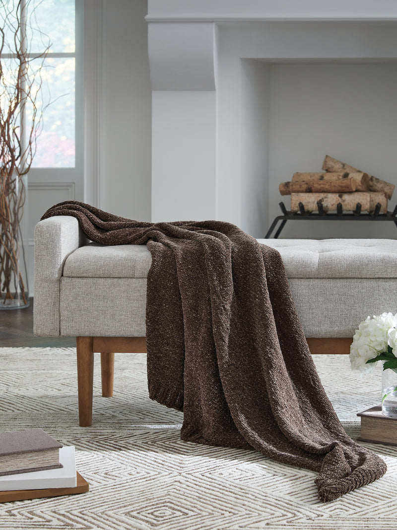 Evee Outdoor & More - Ashley Furniture - Anawood Throw (Set of 3) - Throw (3/CS) / Brown - A1001098