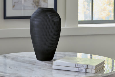 Evee Outdoor & More - Ashley Furniture - Etney Vase - Vase / Slate - A2000510