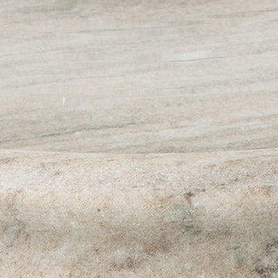 Saskia Candle Holder