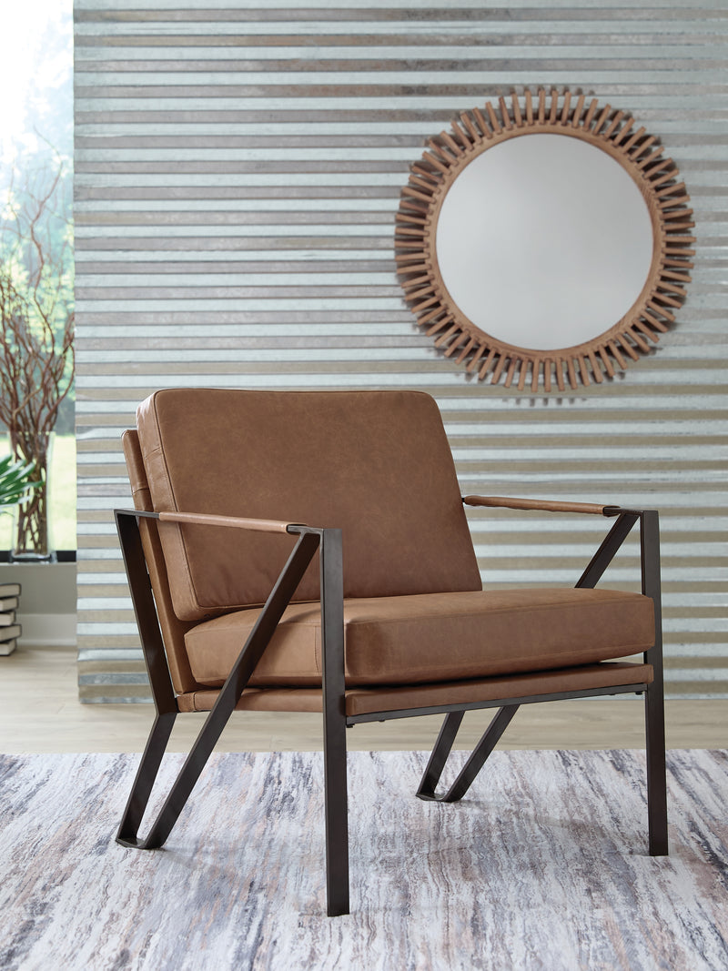 Evee Outdoor & More - Ashley Furniture - Garronmont Accent Chair - Accent Chair / Caramel - A3000762