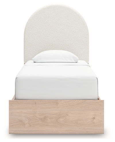 Arloster Bedroom
