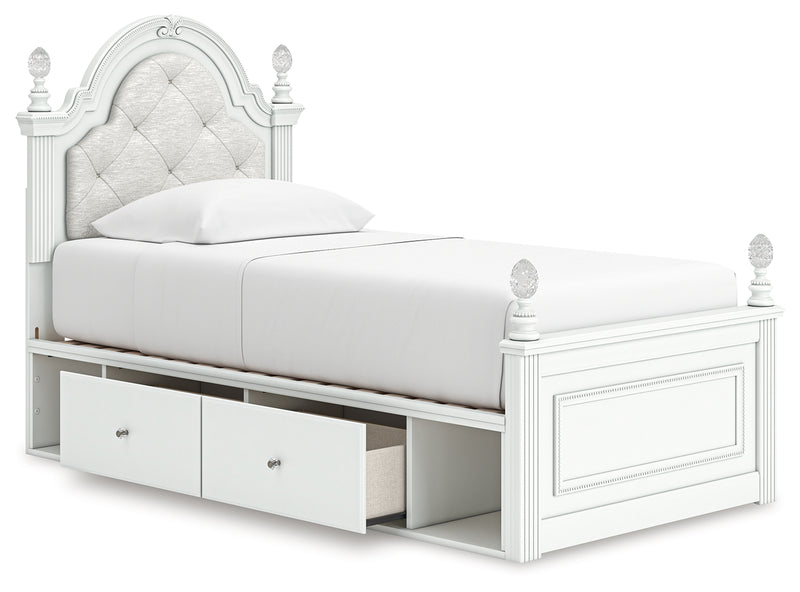 Kozlani Bedroom