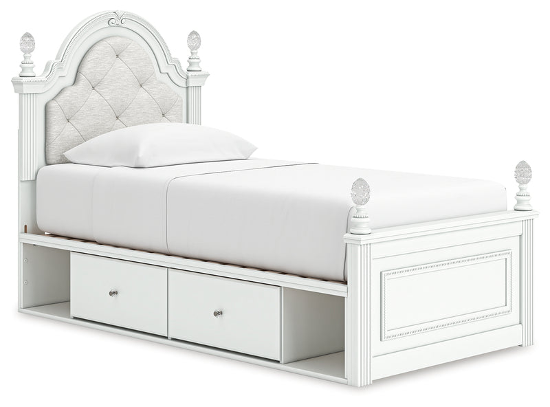 Kozlani Bedroom