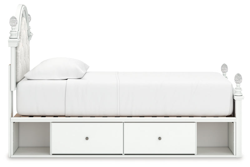 Kozlani Bedroom