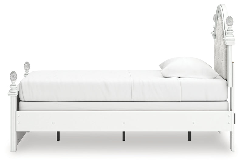 Kozlani Bedroom
