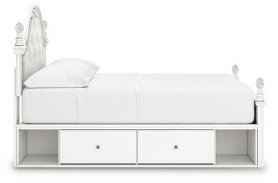 Kozlani Bedroom