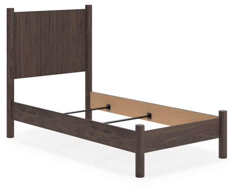 Evee Outdoor & More - Ashley Furniture - Pamytta Bedroom - Six Drawer Dresser / Brown - PCB2614-31