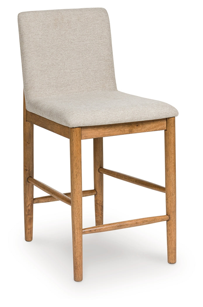 Isanti Dining Room
