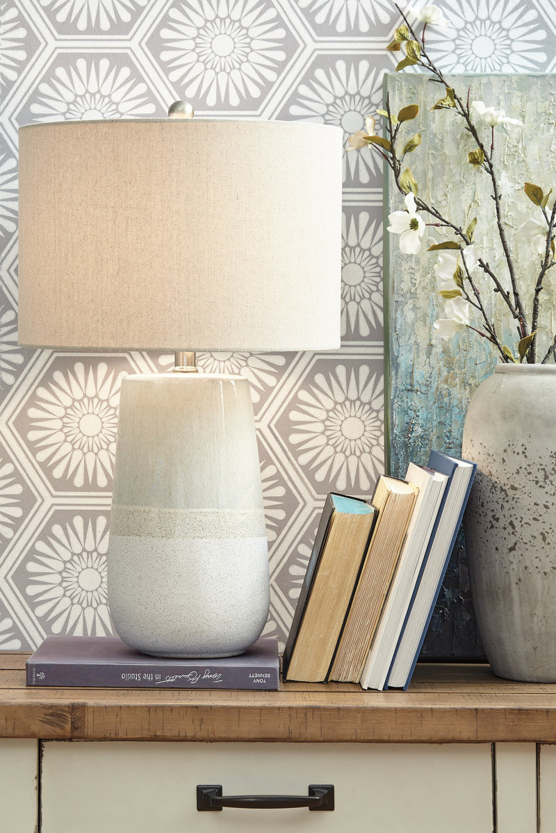 Evee Outdoor & More - Ashley Furniture - Shavon Lighting - Table Lamp (Set of 2) / Beige/White - L100724X2