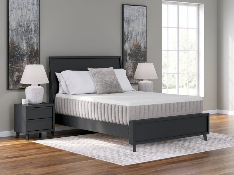 Evee Outdoor & More - Ashley Furniture - Terra Sleep Soft Mattresses - King / White - M52441