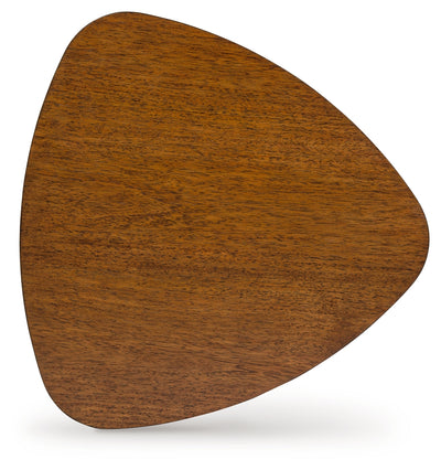 Lyncott Table (Set of 3)