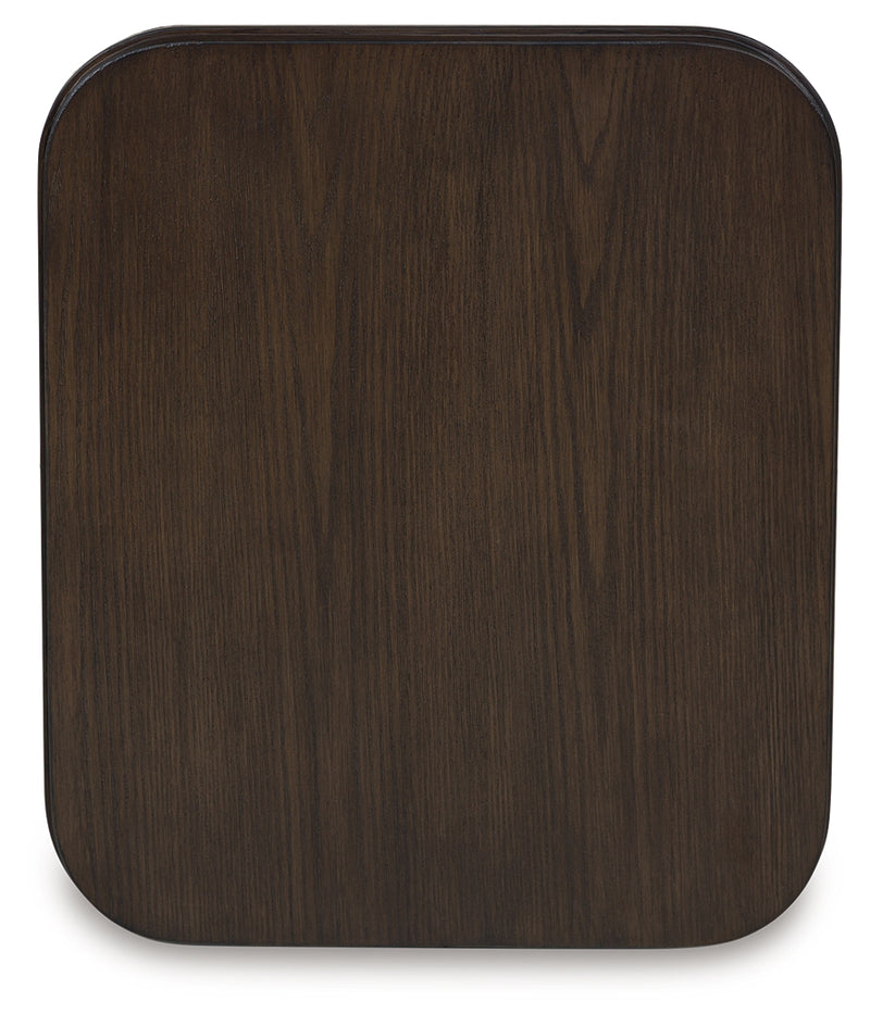 Carlibrie End Table